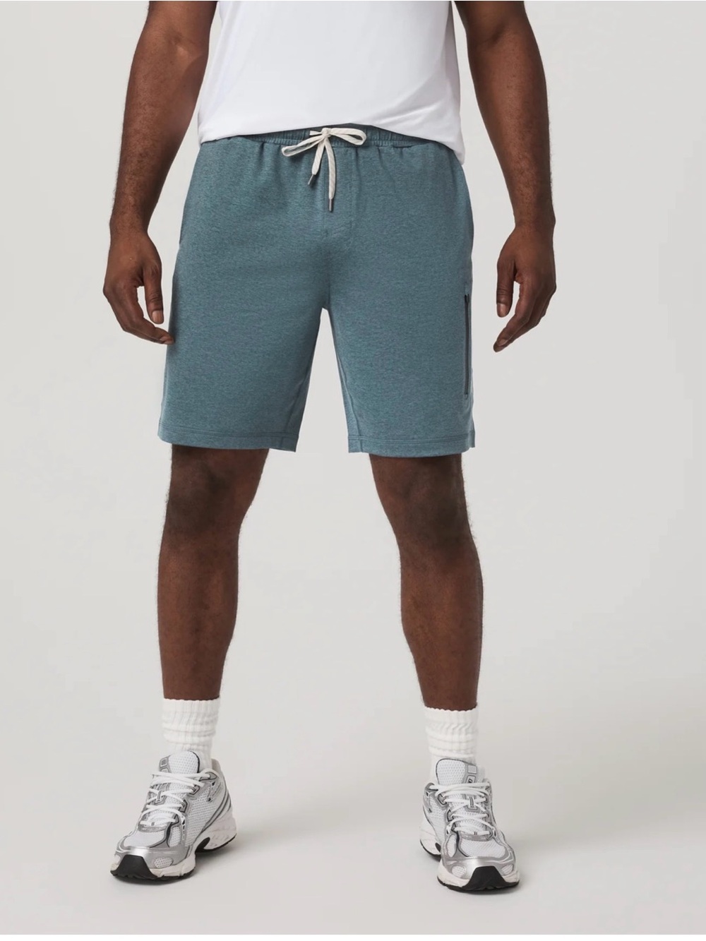 Vuori Sunday Performance Short 8” Blue Sea Heather XL Athletic Lounge Gym Shorts